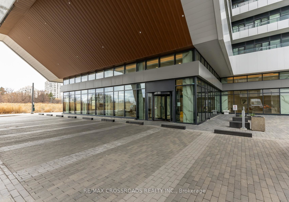 30-shore-breeze-drive-n-etobicoke-ontario-w12870818