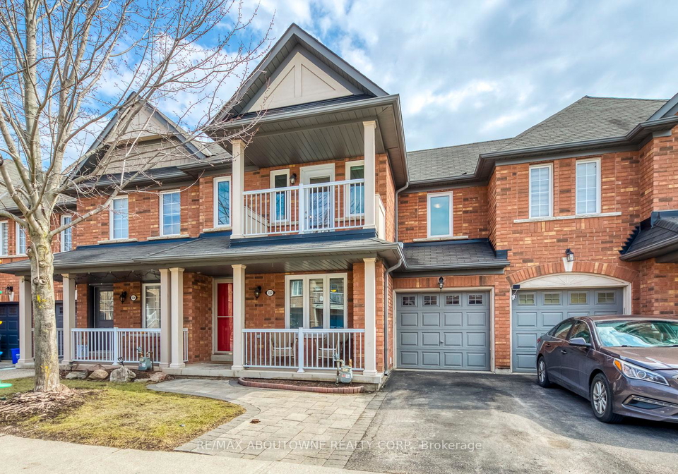 2322-saddlecreek-crescent-oakville-ontario-w12870924
