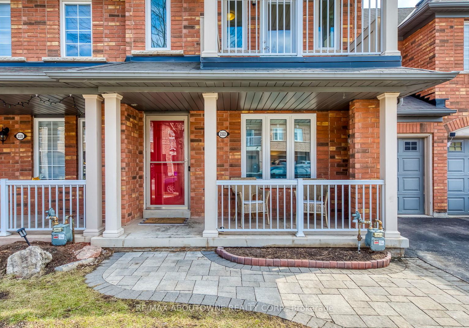 2322-saddlecreek-crescent-oakville-ontario-w12870924