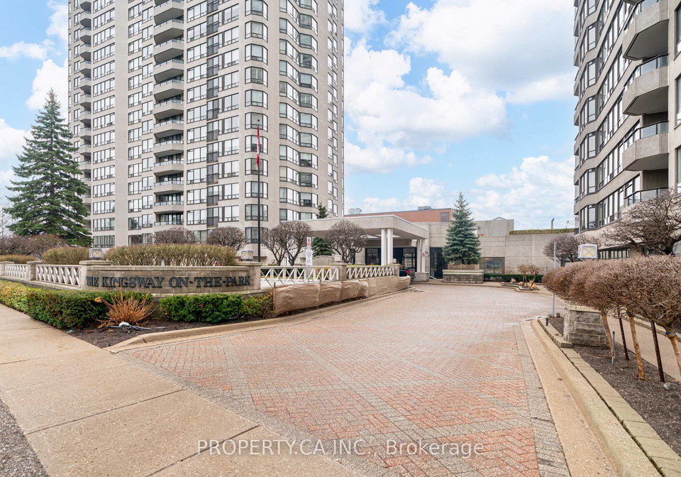 1-aberfoyle-crescent-etobicoke-ontario-w12871096