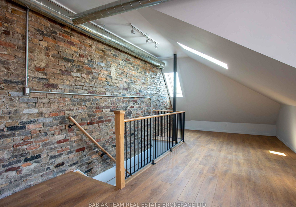 187-jane-street-toronto-ontario-w12871294