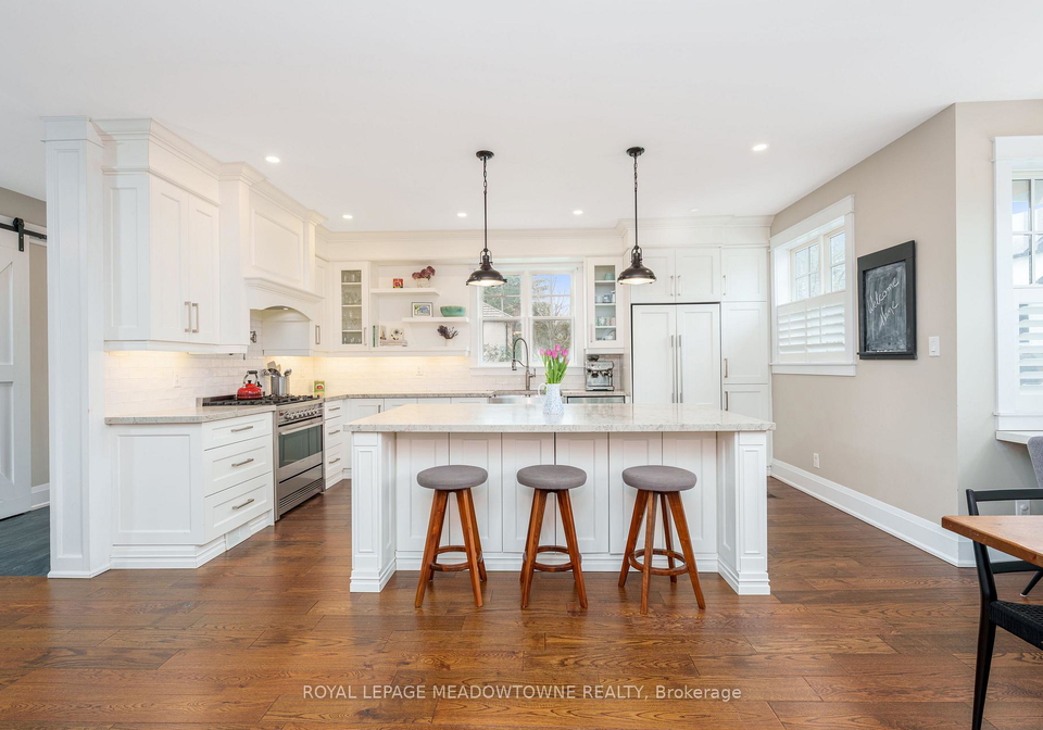 2-bennett-place-halton-hills-ontario-w12871350