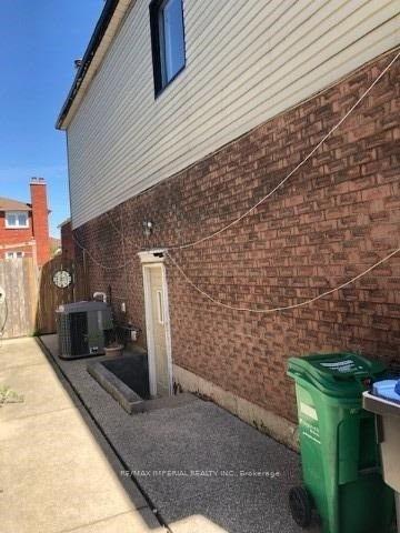 657-thamesford-terrace-mississauga-ontario-w12871444