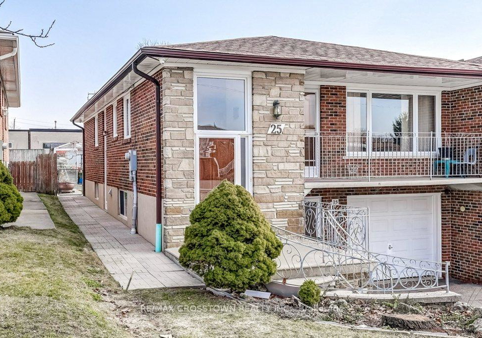 25-rockbank-crescent-york-ontario-w12871488
