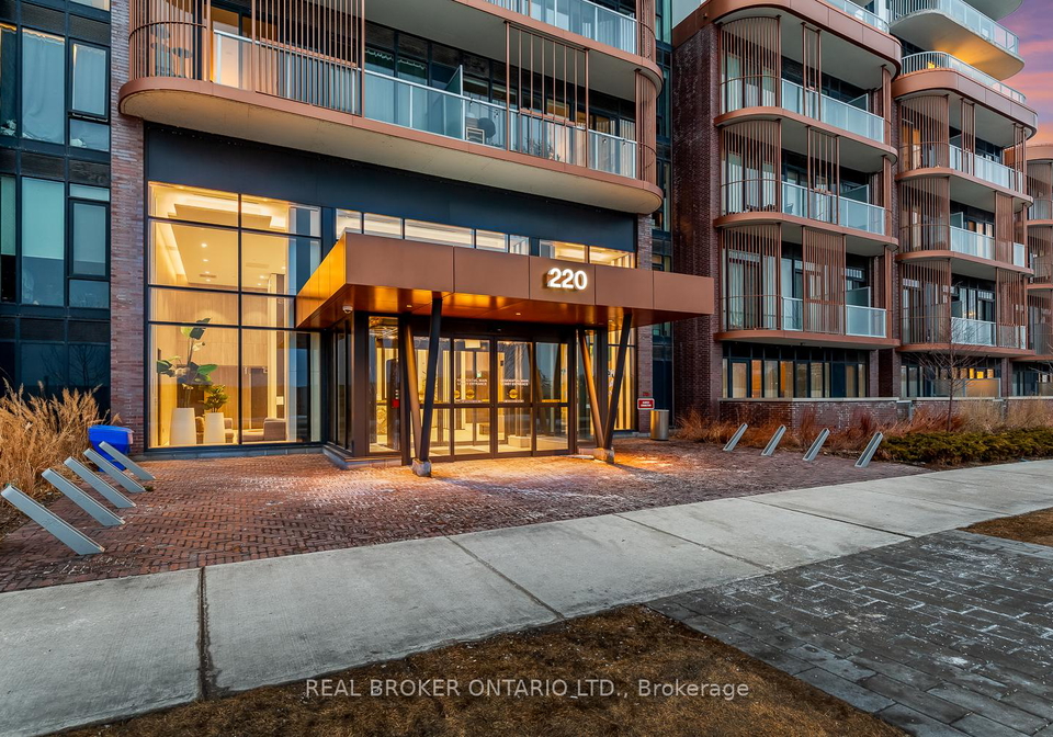 220-missinnihe-way-mississauga-ontario-w12871646