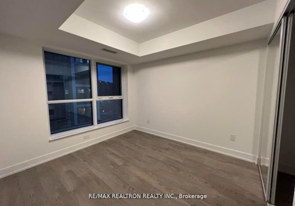 5-mabelle-avenue-etobicoke-ontario-w12871672