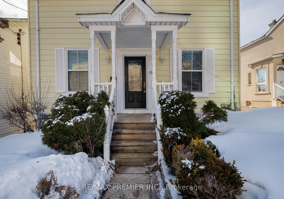 15-elizabeth-street-n-brampton-ontario-w12871682