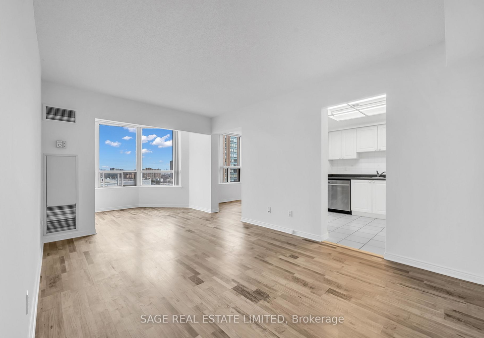 135-hillcrest-avenue-mississauga-ontario-w12871922
