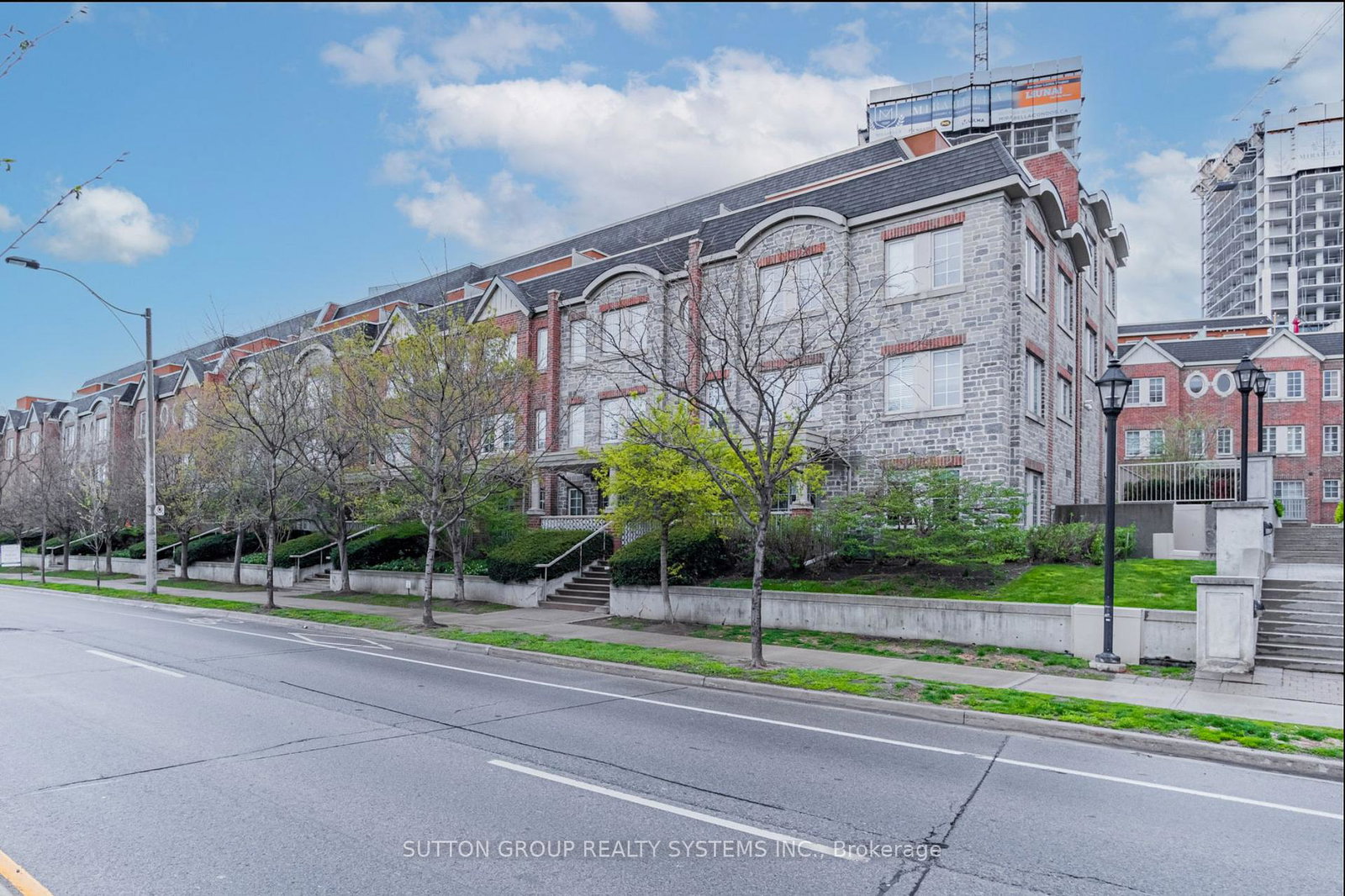 93-the-queensway-avenue-toronto-ontario-w12871958