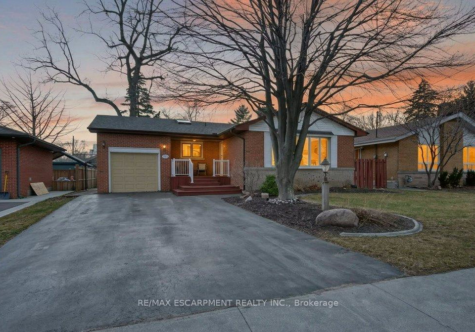 362-pepper-drive-burlington-ontario-w12872018