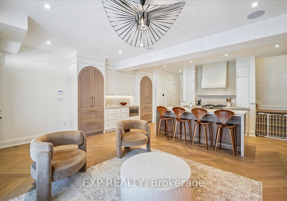 3266-sixth-line-oakville-ontario-w12872020
