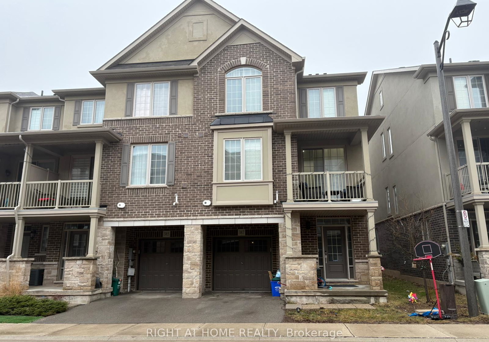 387-cranbrook-common-oakville-ontario-w12872334