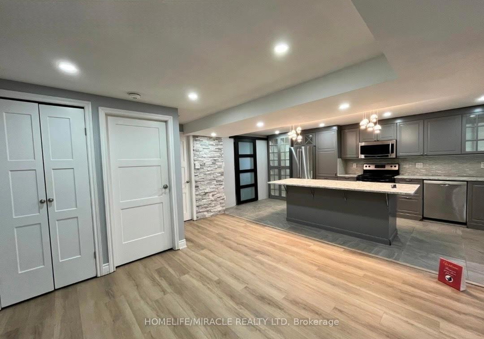 36-neptune-court-brampton-ontario-w12872342