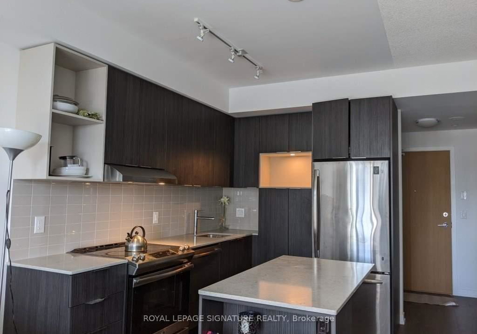 2520-eglinton-avenue-w-mississauga-ontario-w12873072