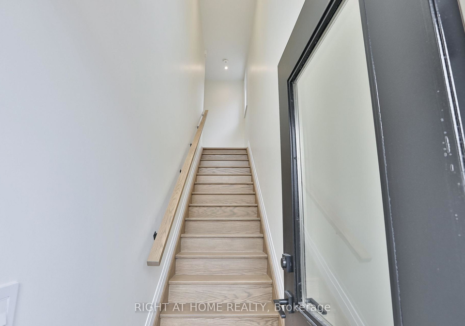 39-fifteenth-street-etobicoke-ontario-w12873272