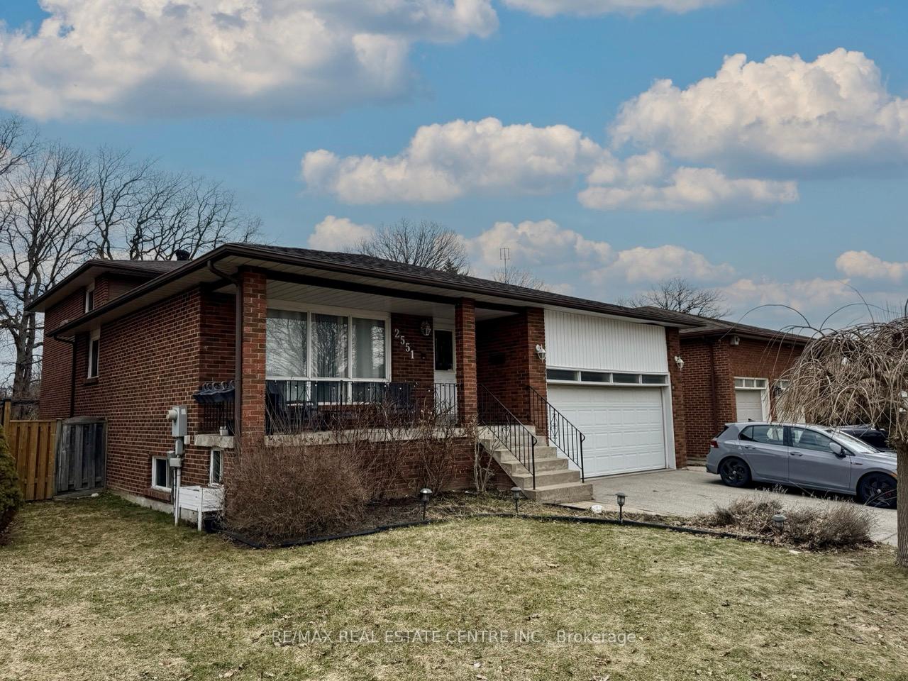 2551-privet-crescent-mississauga-ontario-w12873288