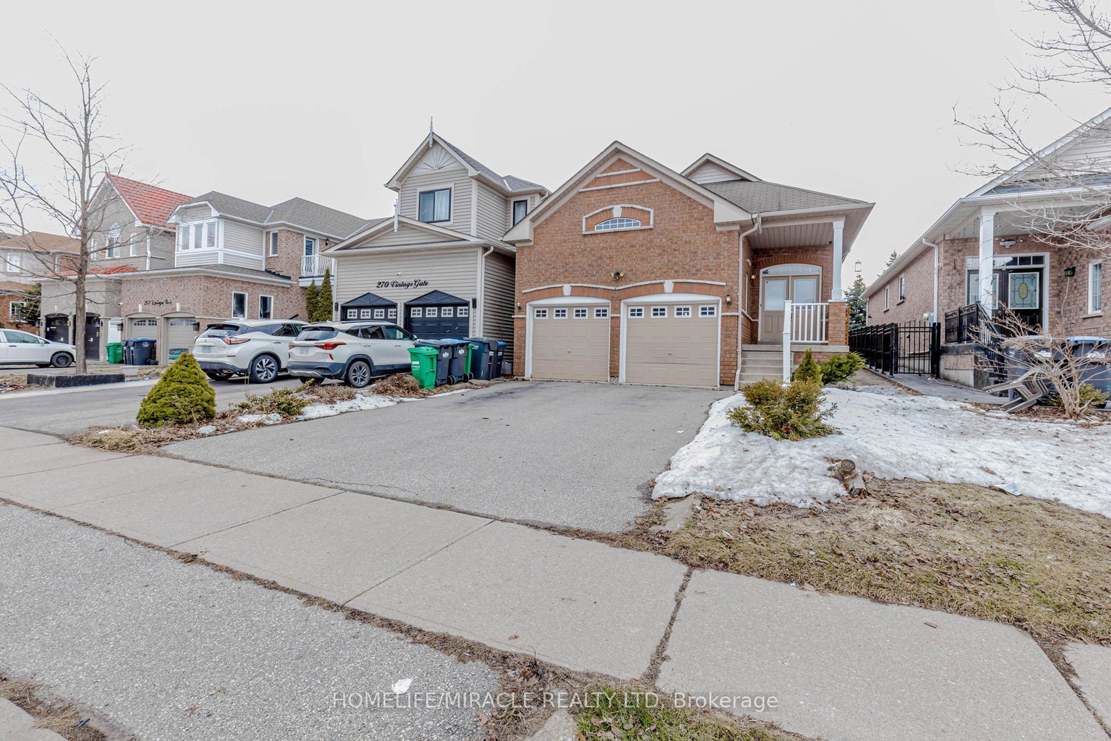 272-vintage-gate-brampton-ontario-w12873458