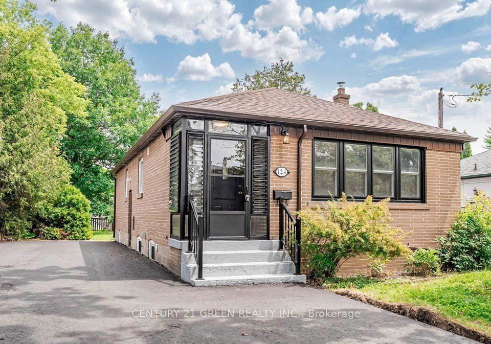 124-mcmurchy-avenue-s-brampton-ontario-w12873570