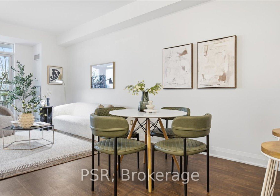 11-bronte-road-oakville-ontario-w12873852