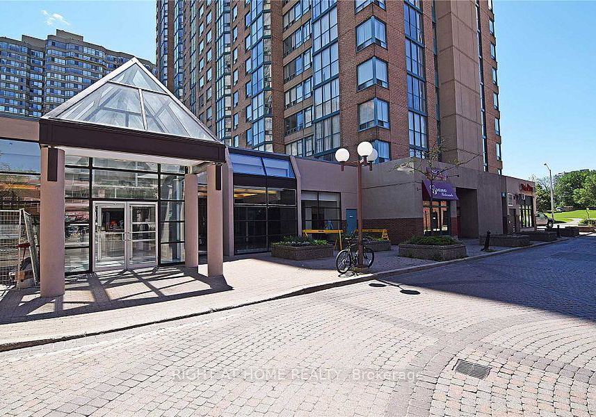 285-enfield-place-mississauga-ontario-w12873884