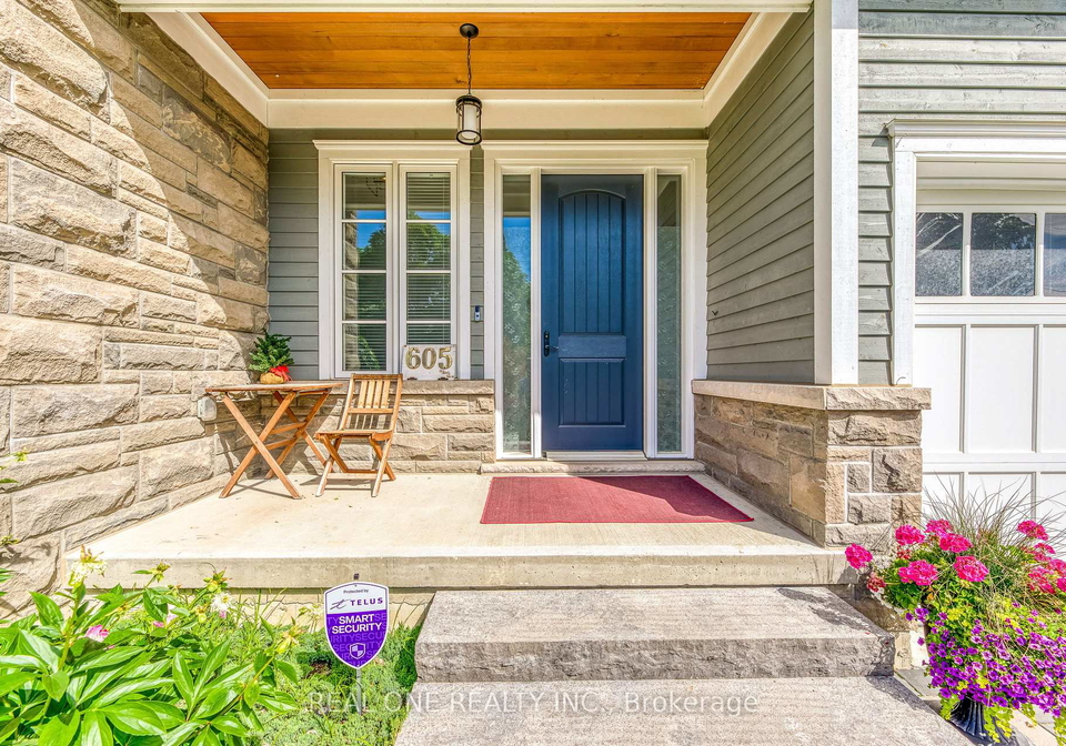 605-unsworth-avenue-oakville-ontario-w12874096