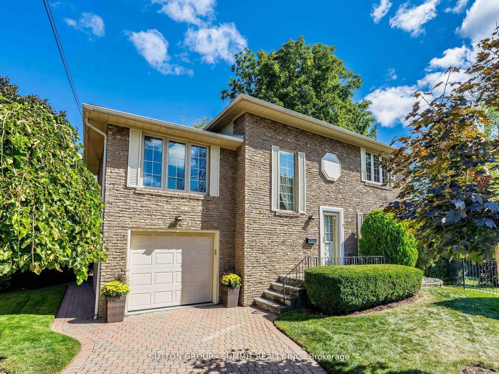 7-lochway-court-etobicoke-ontario-w12874360