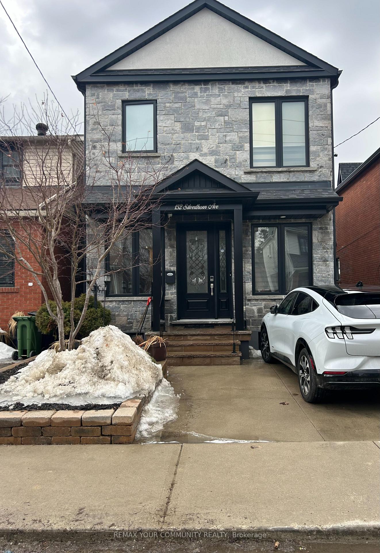 152-silverthorn-avenue-toronto-ontario-w12874640