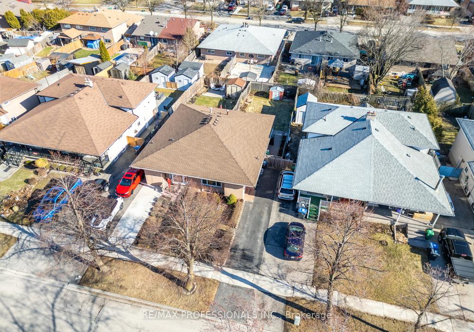 2416-padstow-crescent-mississauga-ontario-w12874668