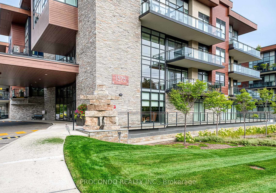 1575-lakeshore-road-w-mississauga-ontario-w12874818
