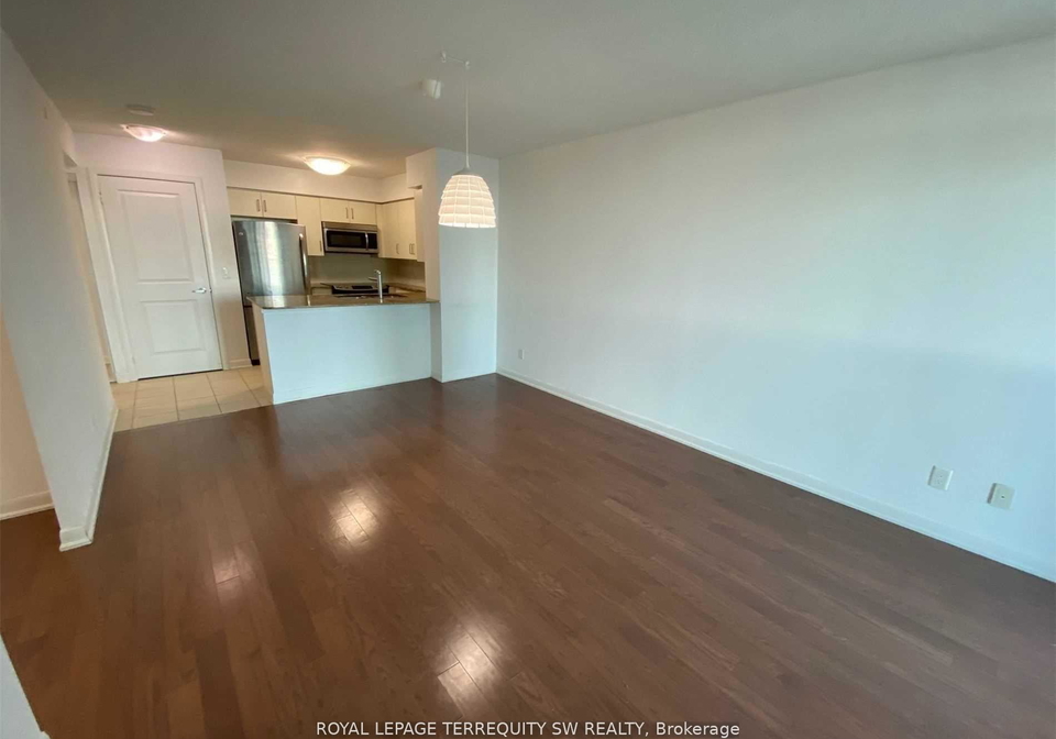 205-sherway-gardens-road-etobicoke-ontario-w12874942