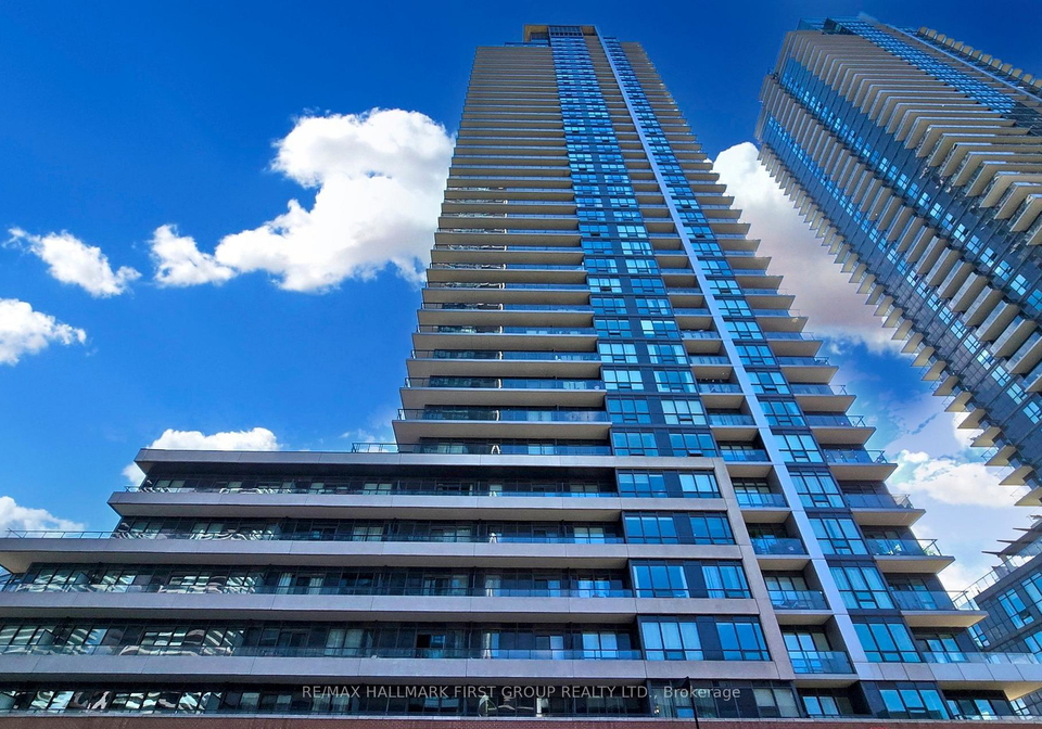 2212-lakeshore-boulevard-w-etobicoke-ontario-w12874952