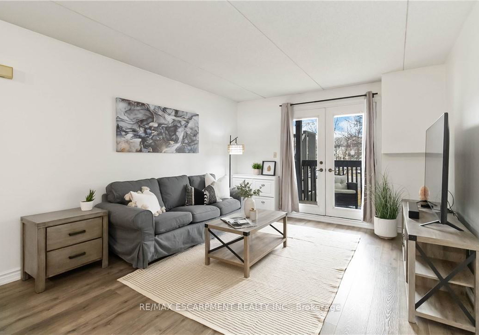 2030-cleaver-avenue-burlington-ontario-w12875108