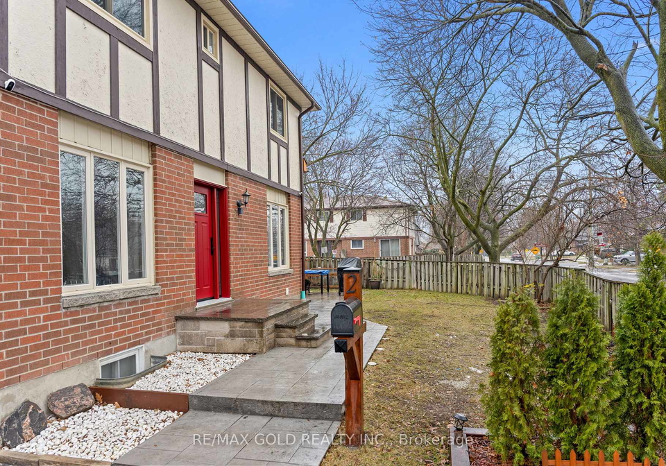 2-barnstead-court-brampton-ontario-w12875148