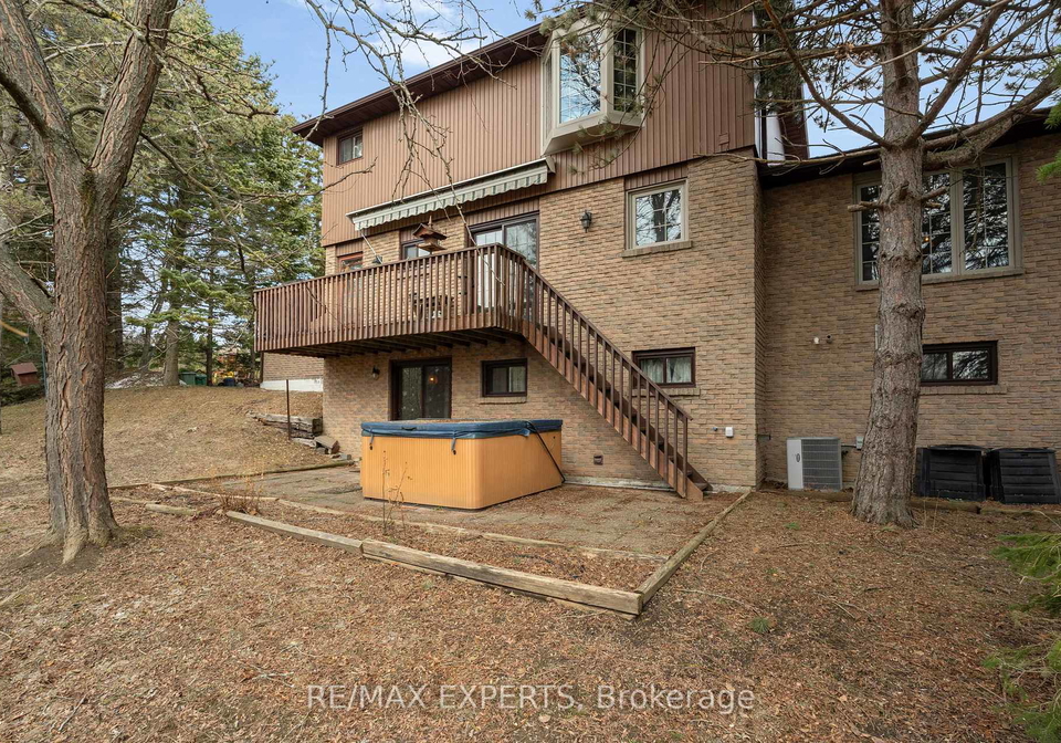16-linn-road-caledon-ontario-w12875298