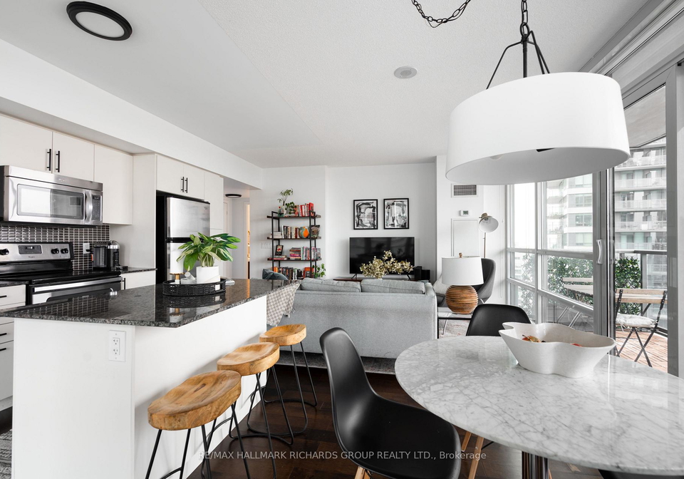 2230-lake-shore-boulevard-w-etobicoke-ontario-w12875348