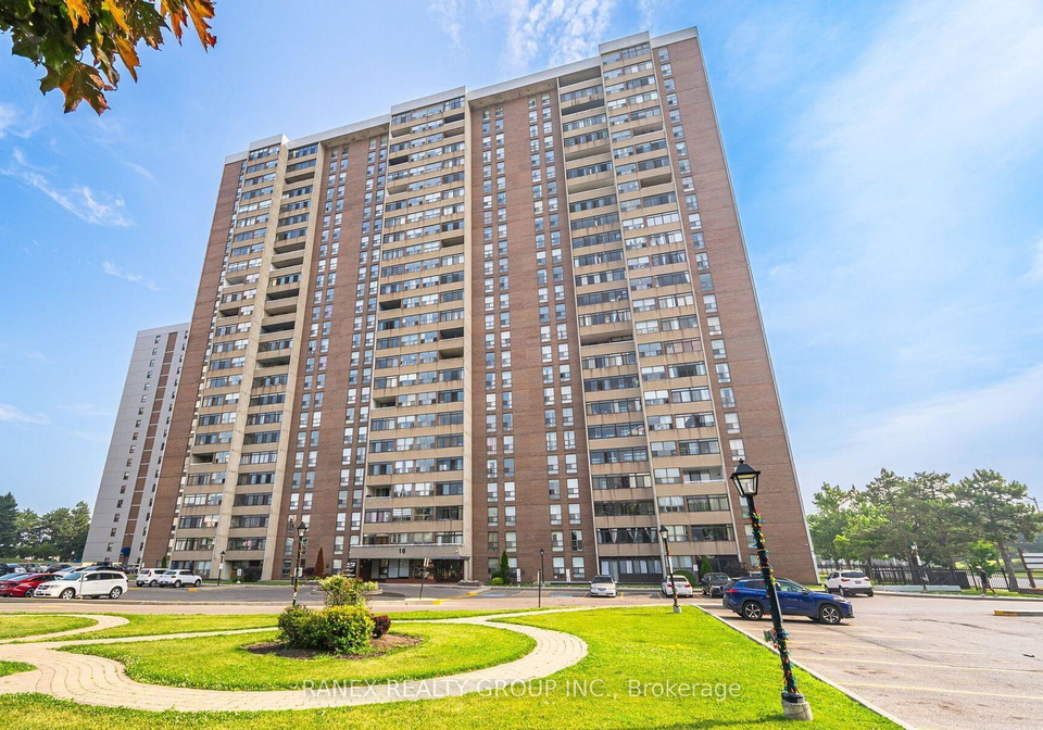 18-knightsbridge-road-brampton-ontario-w12875430