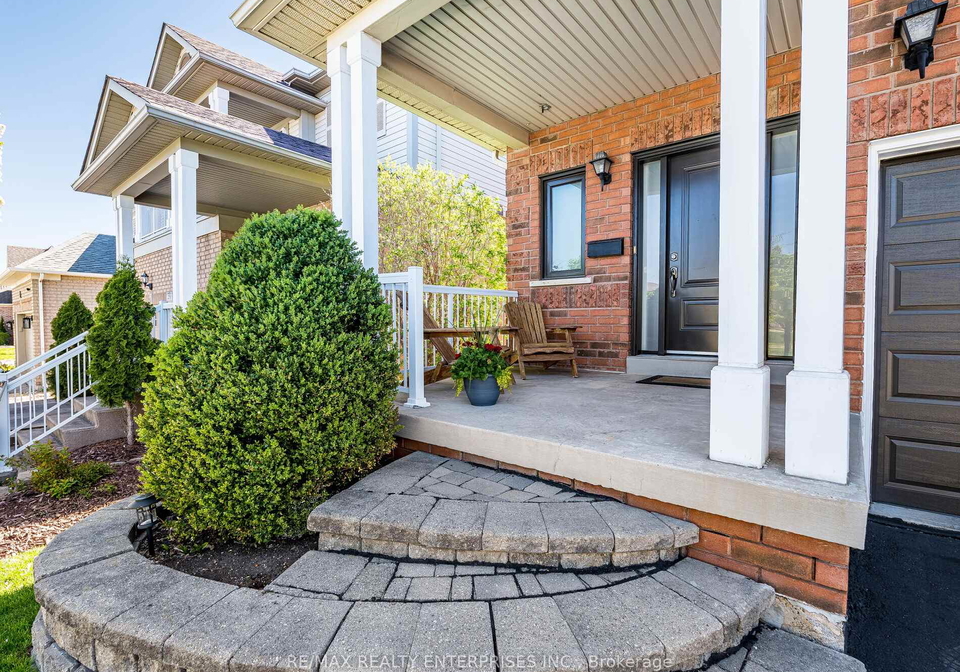 256-sherwood-road-milton-ontario-w12875564