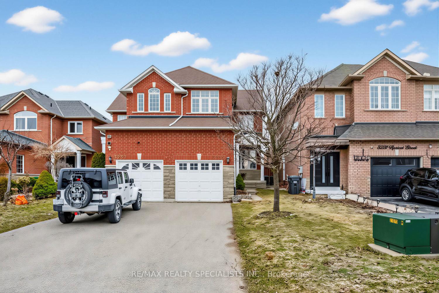3235-apricot-street-mississauga-ontario-w12875804