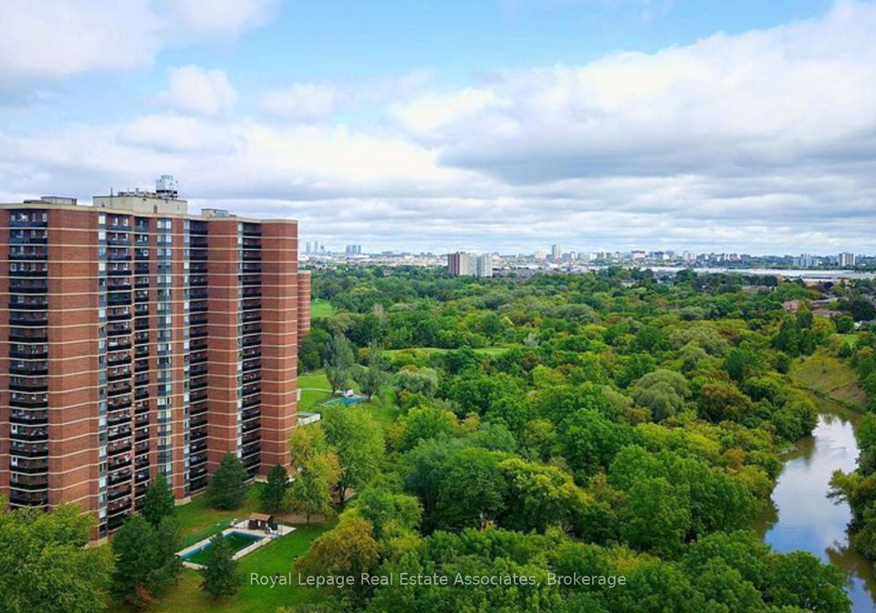 234-albion-road-etobicoke-ontario-w12875828