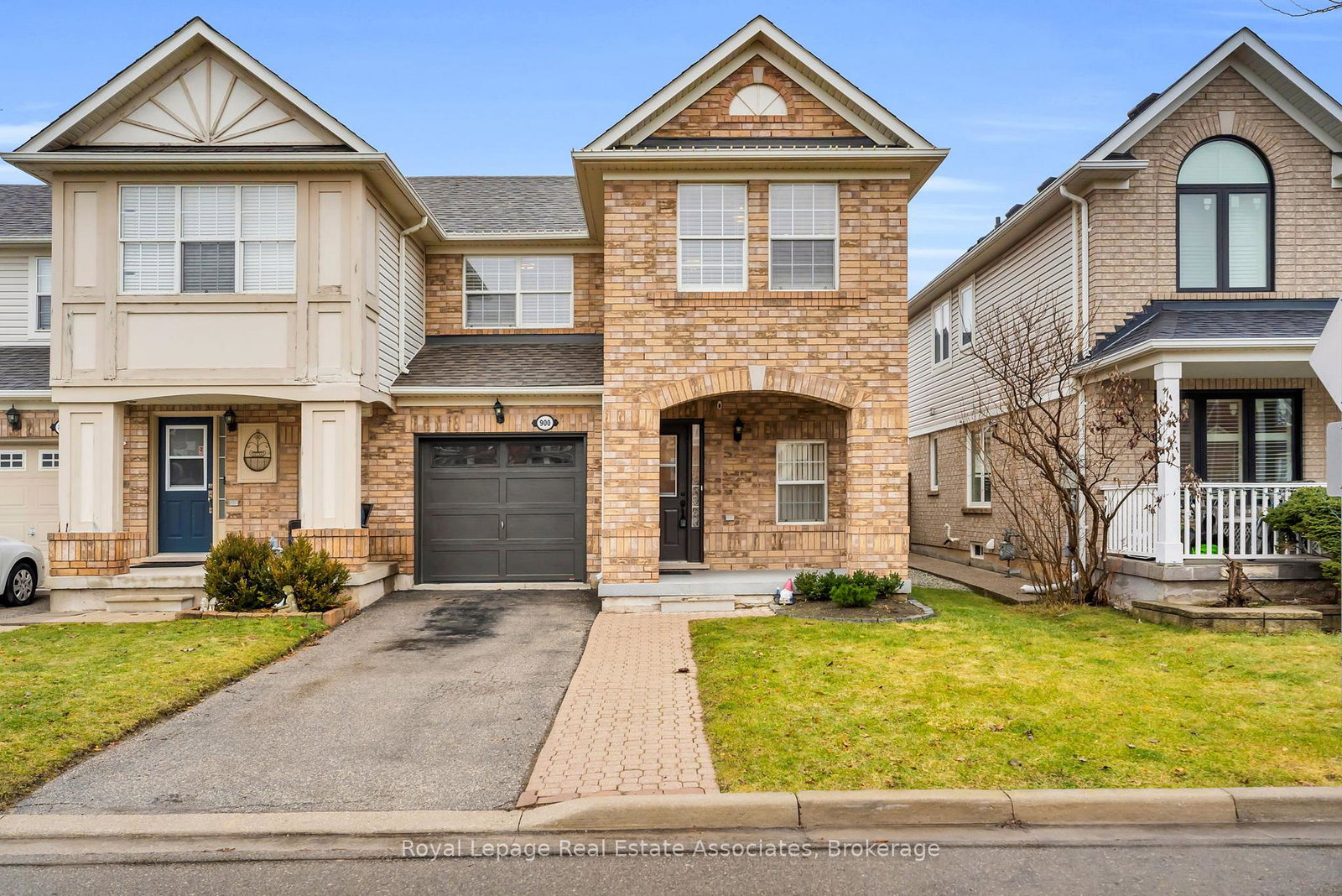 900-mckay-crescent-milton-ontario-w12875832