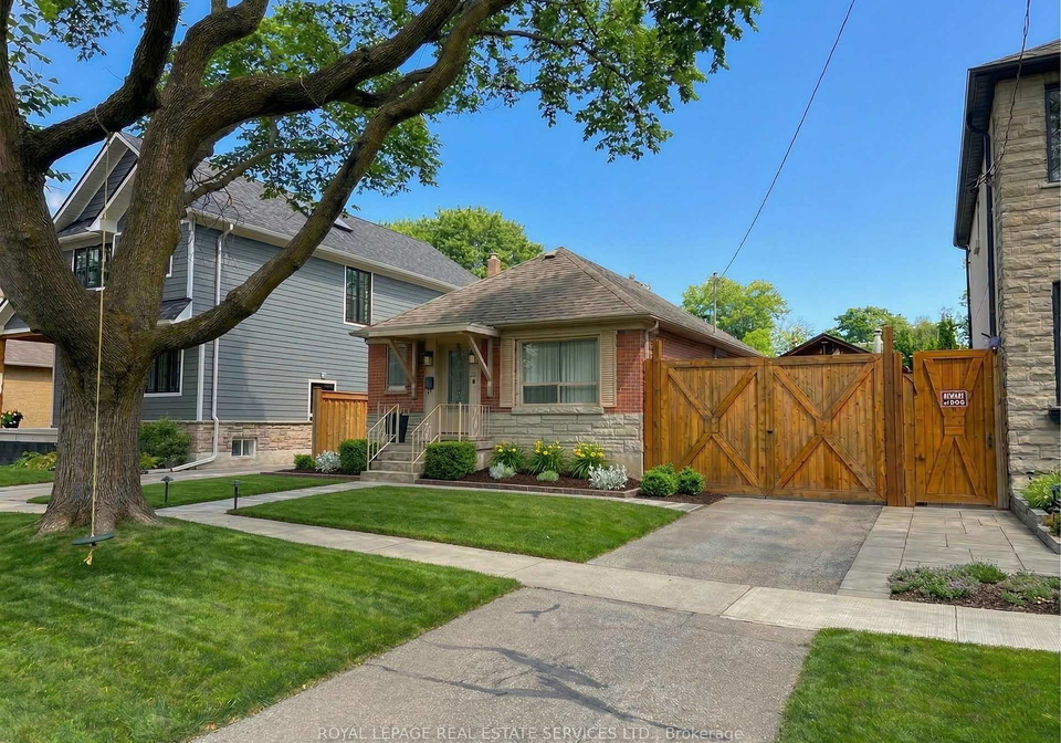 44-yorkview-drive-etobicoke-ontario-w12876010
