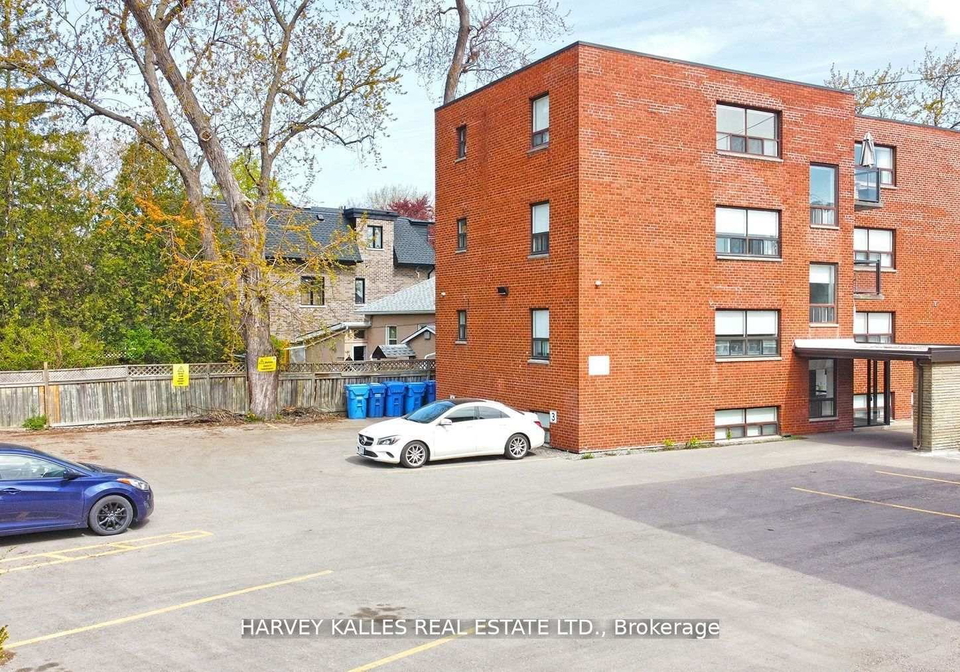 4-benson-avenue-mississauga-ontario-w12876054