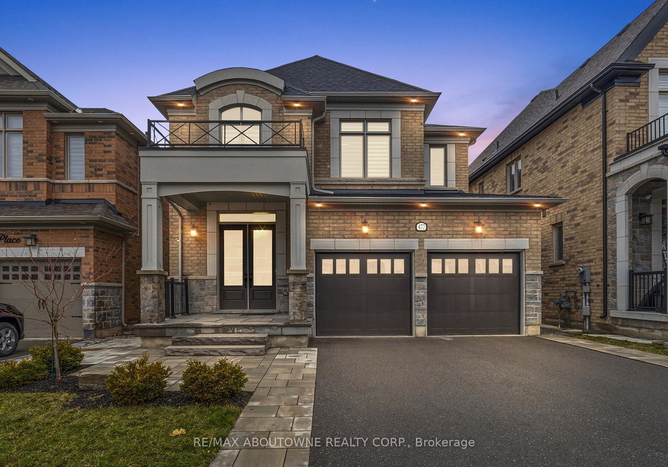 477-parent-place-milton-ontario-w12876566