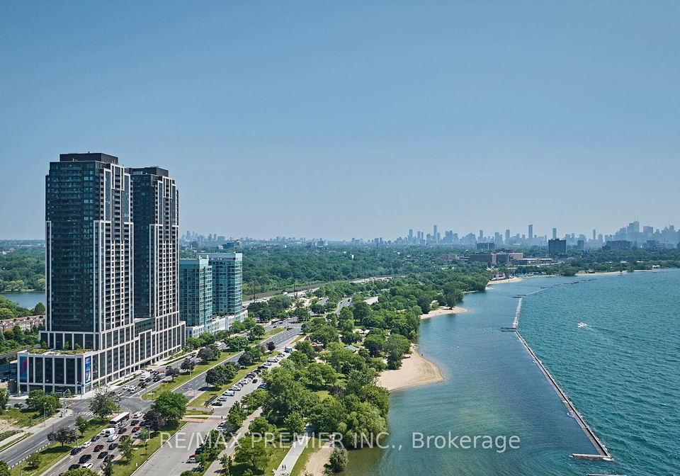 1926-lakeshore-boulevard-w-toronto-ontario-w12876622