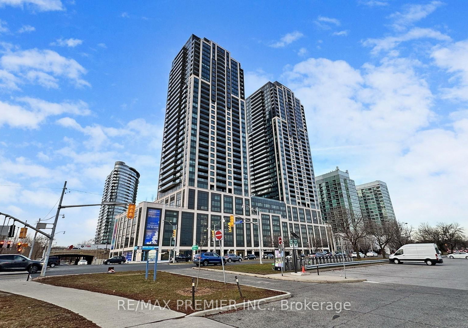 1926-lakeshore-boulevard-w-toronto-ontario-w12876622