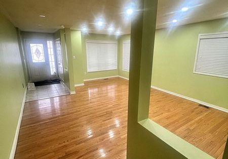 29-hollowgrove-boulevard-brampton-ontario-w12876684
