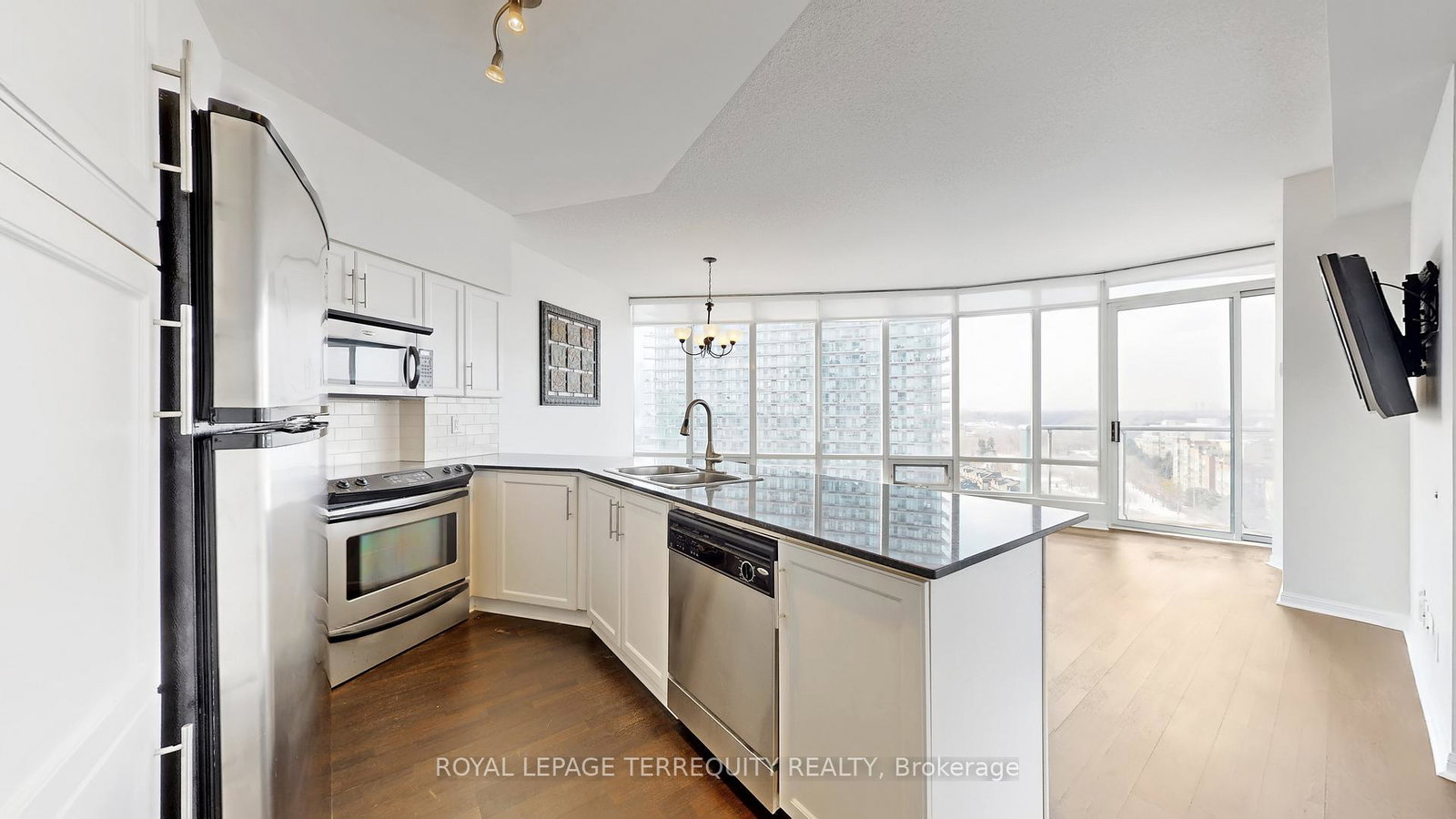 15-windermere-avenue-toronto-ontario-w12876956