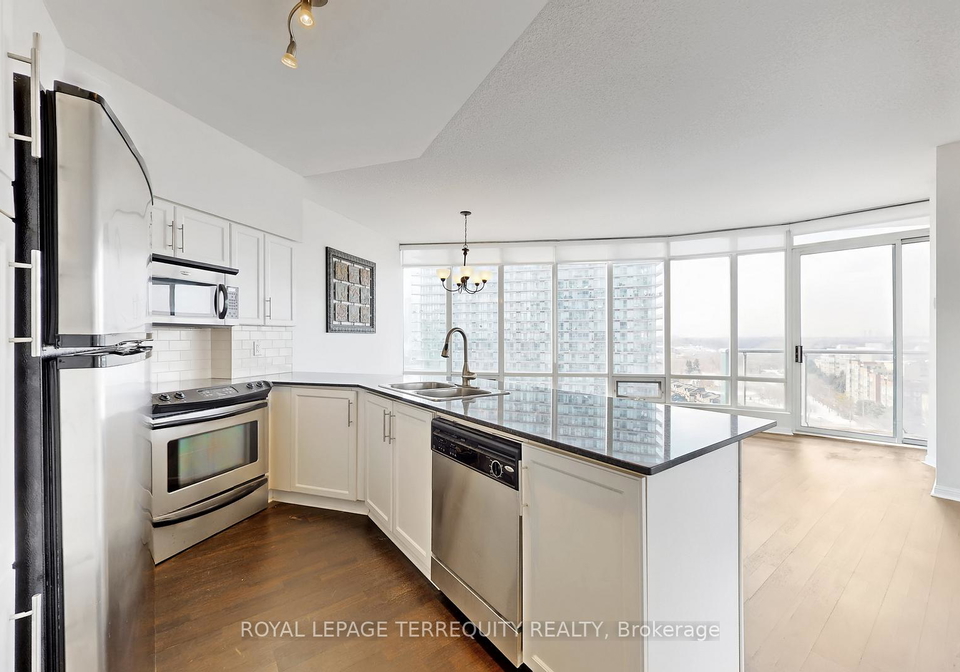 15-windermere-avenue-toronto-ontario-w12876956