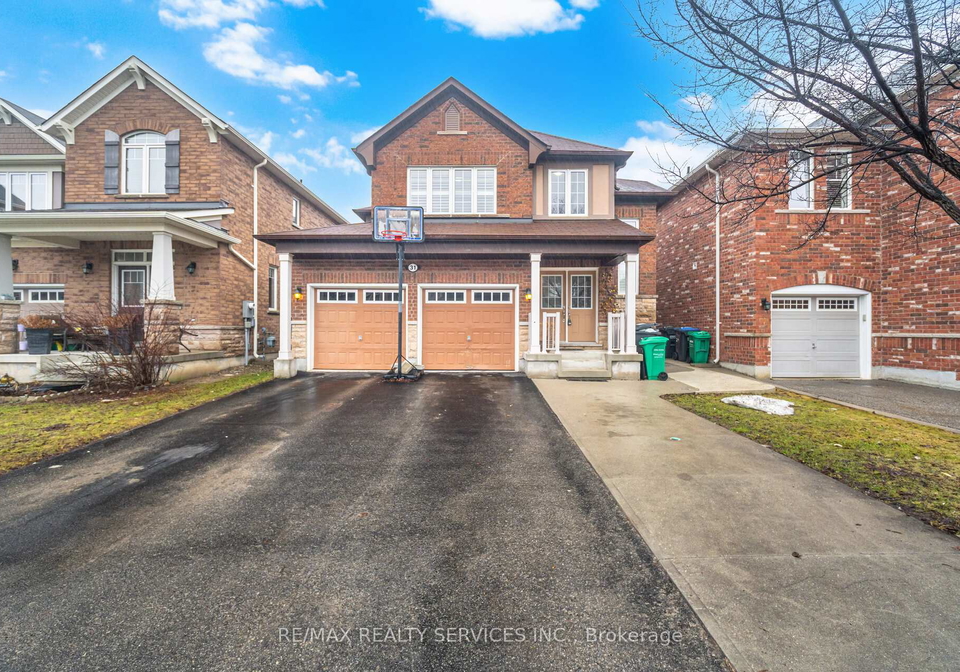 31-miracle-trail-brampton-ontario-w12877404
