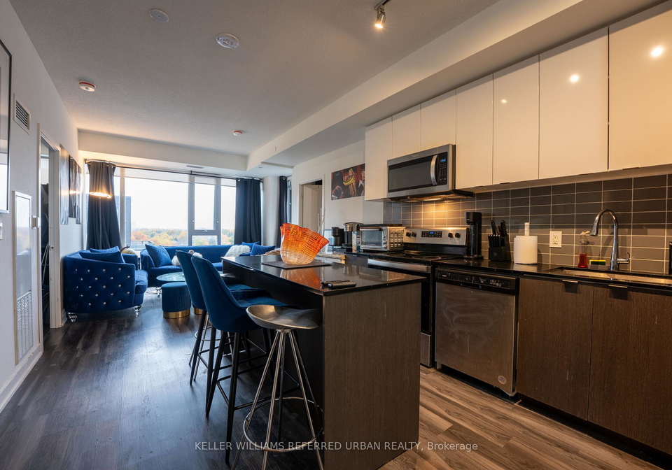 859-the-queensway-etobicoke-ontario-w12877446